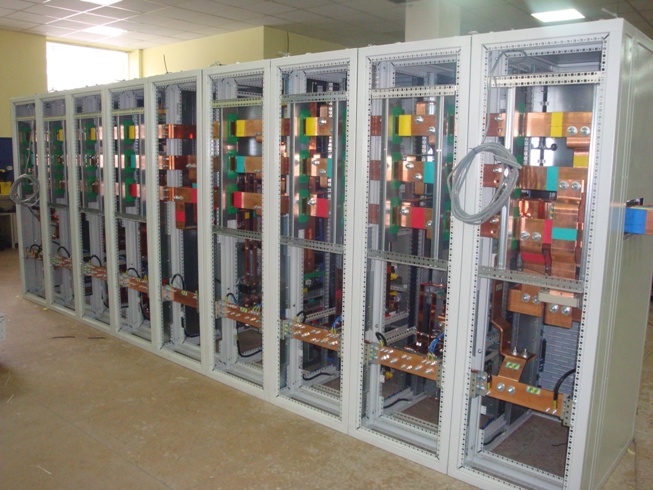 Busbars assembly section 